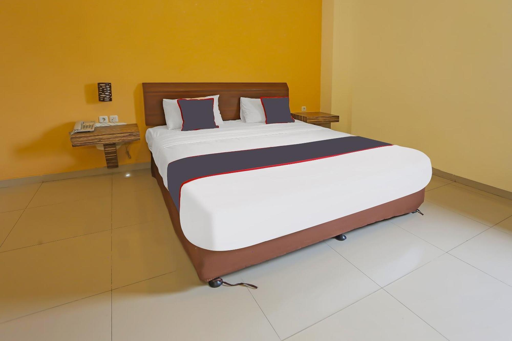 Super Oyo Collection O 92130 Hotel Fiducia Kaji Jakarta Bagian luar foto