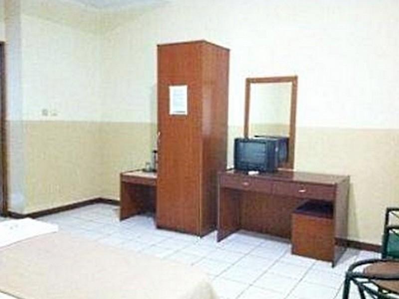 Super Oyo Collection O 92130 Hotel Fiducia Kaji Jakarta Bagian luar foto